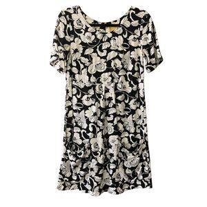 Maeve short sleeve floral shift mini dress